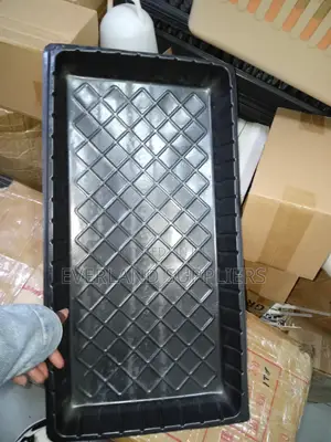 Hydroponic Trays for Water Management - No Holes