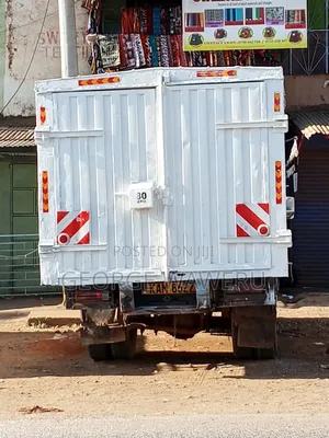 Mitsubishi Canter