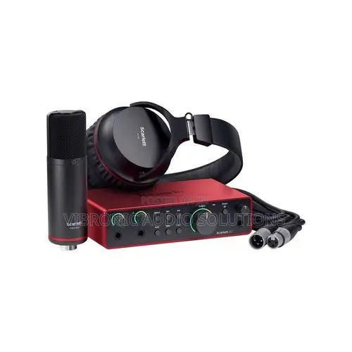 Focusrite Scarlett 2i2 Studio USB-C Audio Interface (4th Generation)
