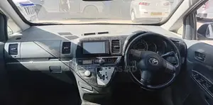 Toyota Wish 2006