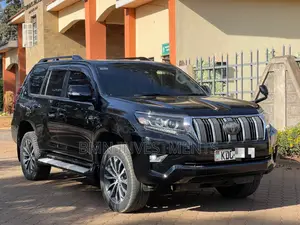 Toyota Land Cruiser Prado 2017 Black