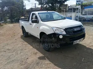 Isuzu D-MAX 2015 White