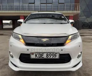 Toyota Harrier 2015 White