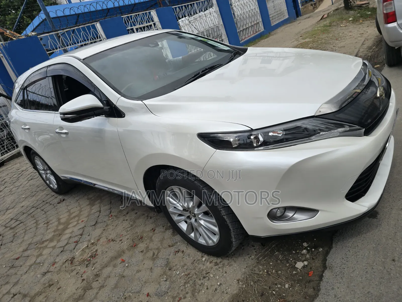 Toyota Harrier 2015 Pearl