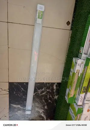Super Bright 90 Watts 4ft LED Diffuser Tube Light