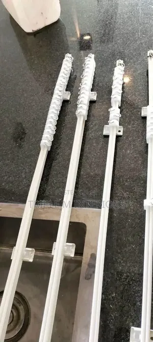 Single Aluminium Rail for Modern Interior - Top Windows Finish