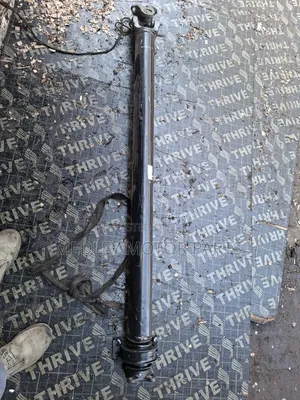 Isuzu FRR90N Propeller With Center Rubber