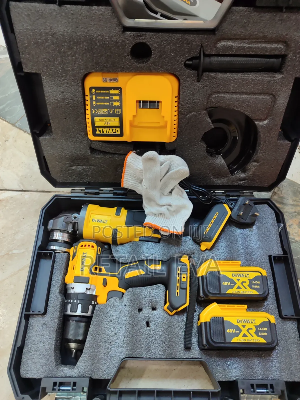 DeWALT Cordless Power Tool Set