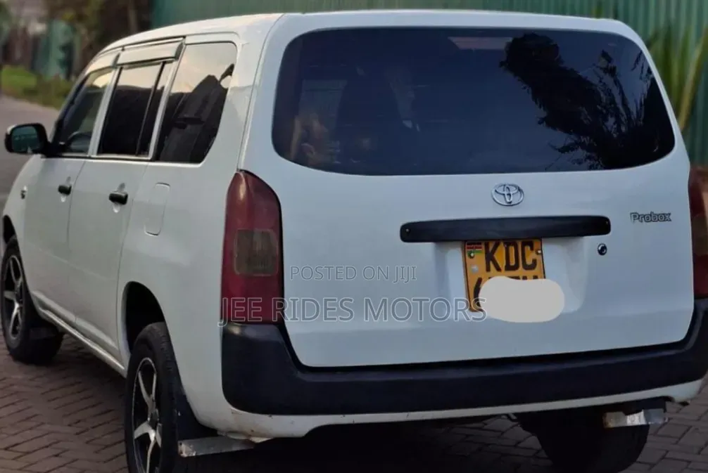 Toyota Probox 2014 Off white