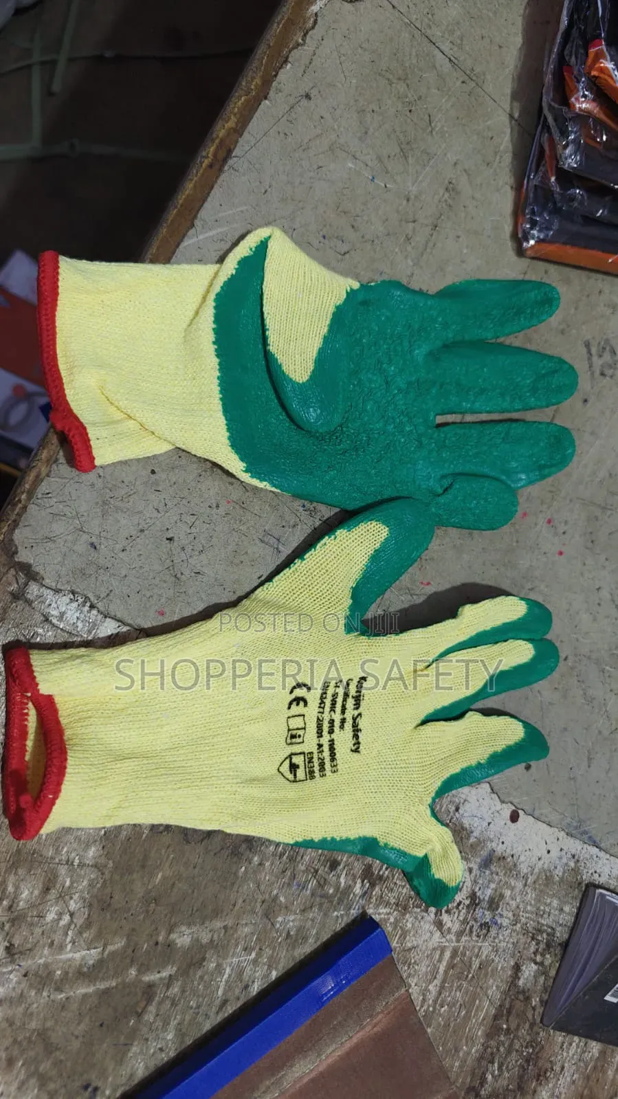 Diamond Grip Gloves