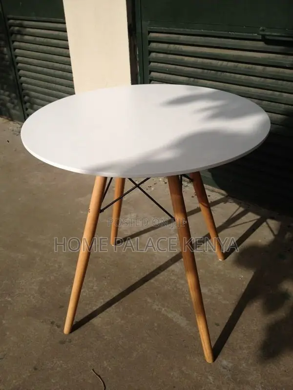 Dining Table; Durable Modern Dining Table for Home and Restaurant