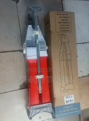 Affordable and Reliable Manual Seeder