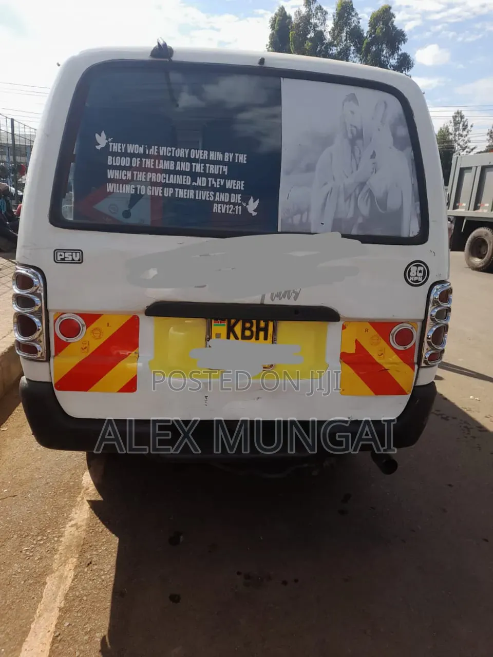 Toyota HiAce 1998 White