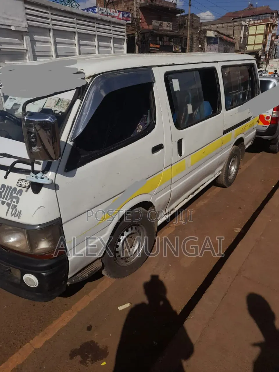 Toyota HiAce 1998 White