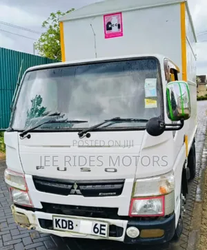 Mitsubishi Fuso (Kdb) Year 2011 3000cc Manual Diesel