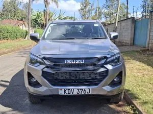 New Isuzu D-MAX 2025 Silver