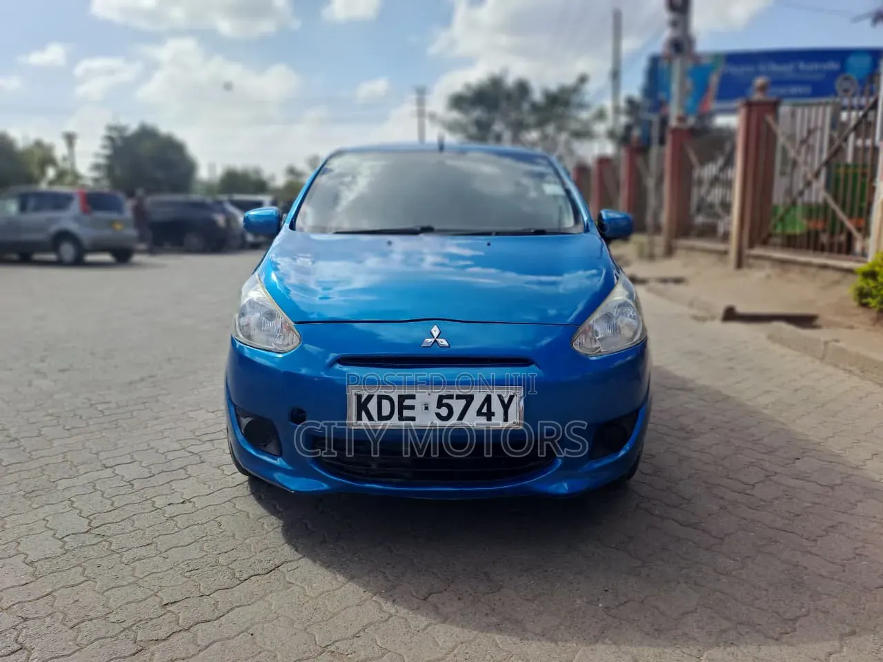 Mitsubishi Mirage DE 4dr Hatchback (1.2L 3cyl 5M) 2014 Blue