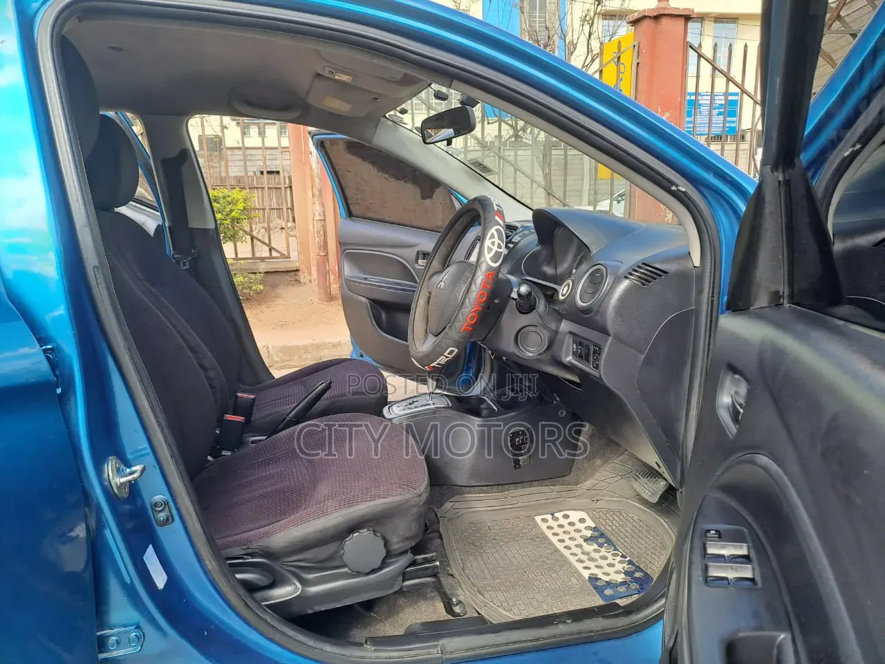 Mitsubishi Mirage DE 4dr Hatchback (1.2L 3cyl 5M) 2014 Blue
