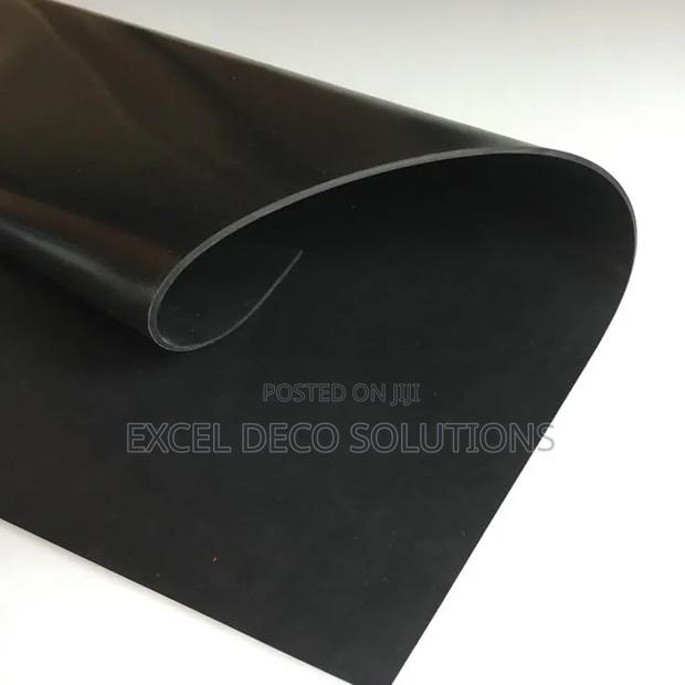 Plain Rubber Sheet for Industrial Underlay Use - main view