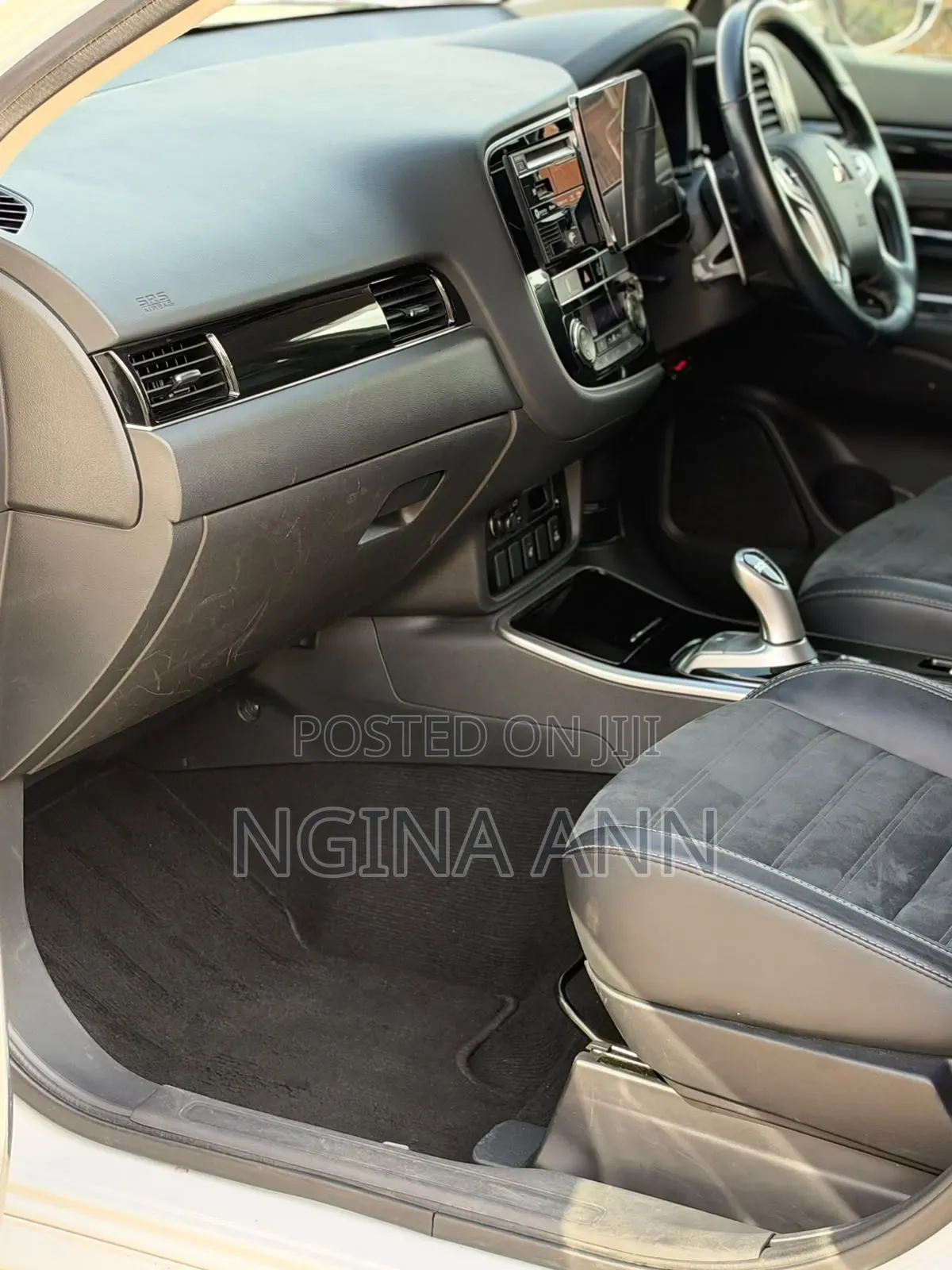 Mitsubishi Outlander 2019 White