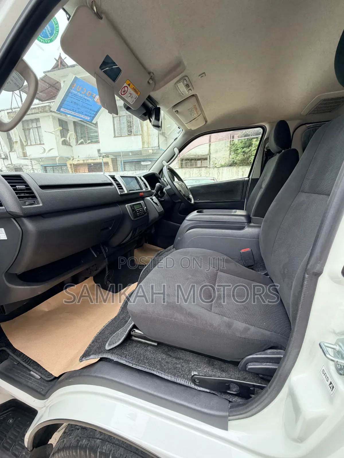 Toyota HiAce 2020 Silver