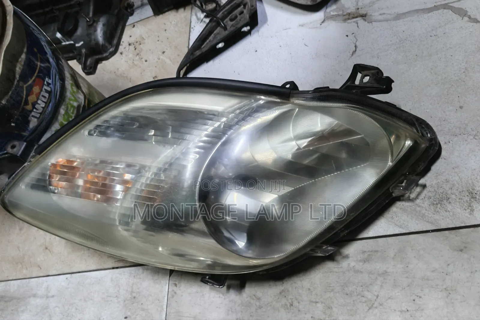Toyota Vitz 2008 Headlight