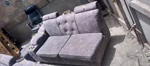 Modern 4-Seater L-Shaped Sofa - Excellent Condition