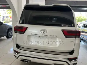 Toyota Land Cruiser 2023