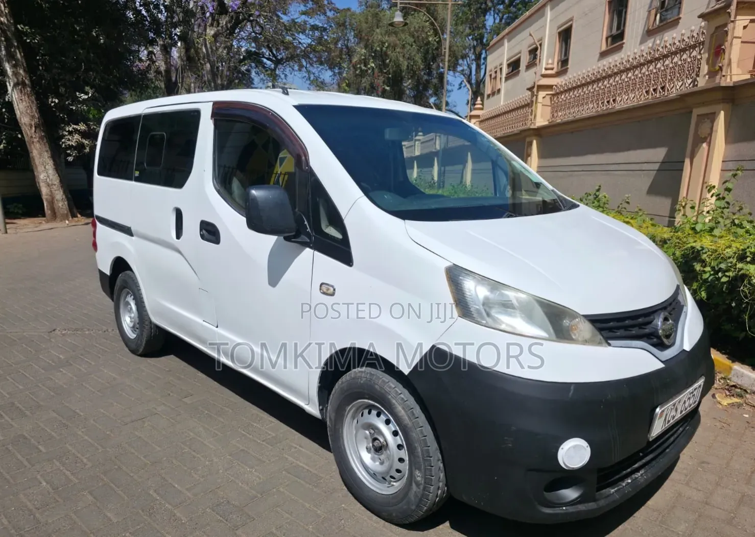 Nissan NV200 2012 White