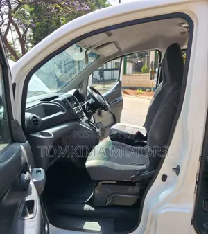 Nissan NV200 2012 White
