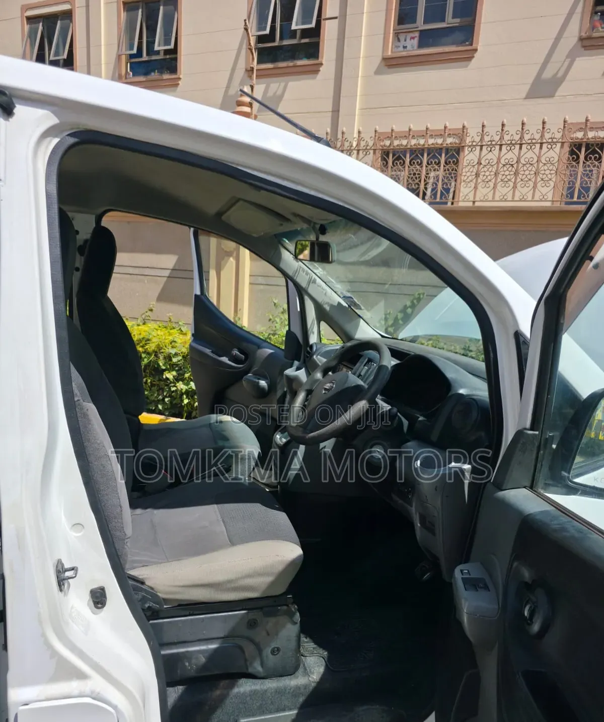 Nissan NV200 2012 White