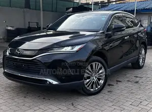 Toyota Harrier 2.0 2020 Black