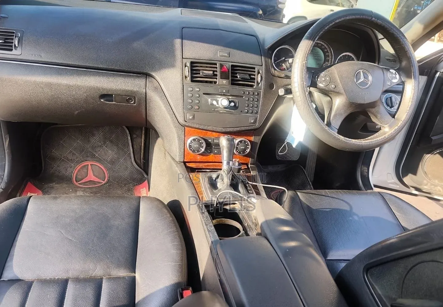 Mercedes-Benz C200 2008 Silver