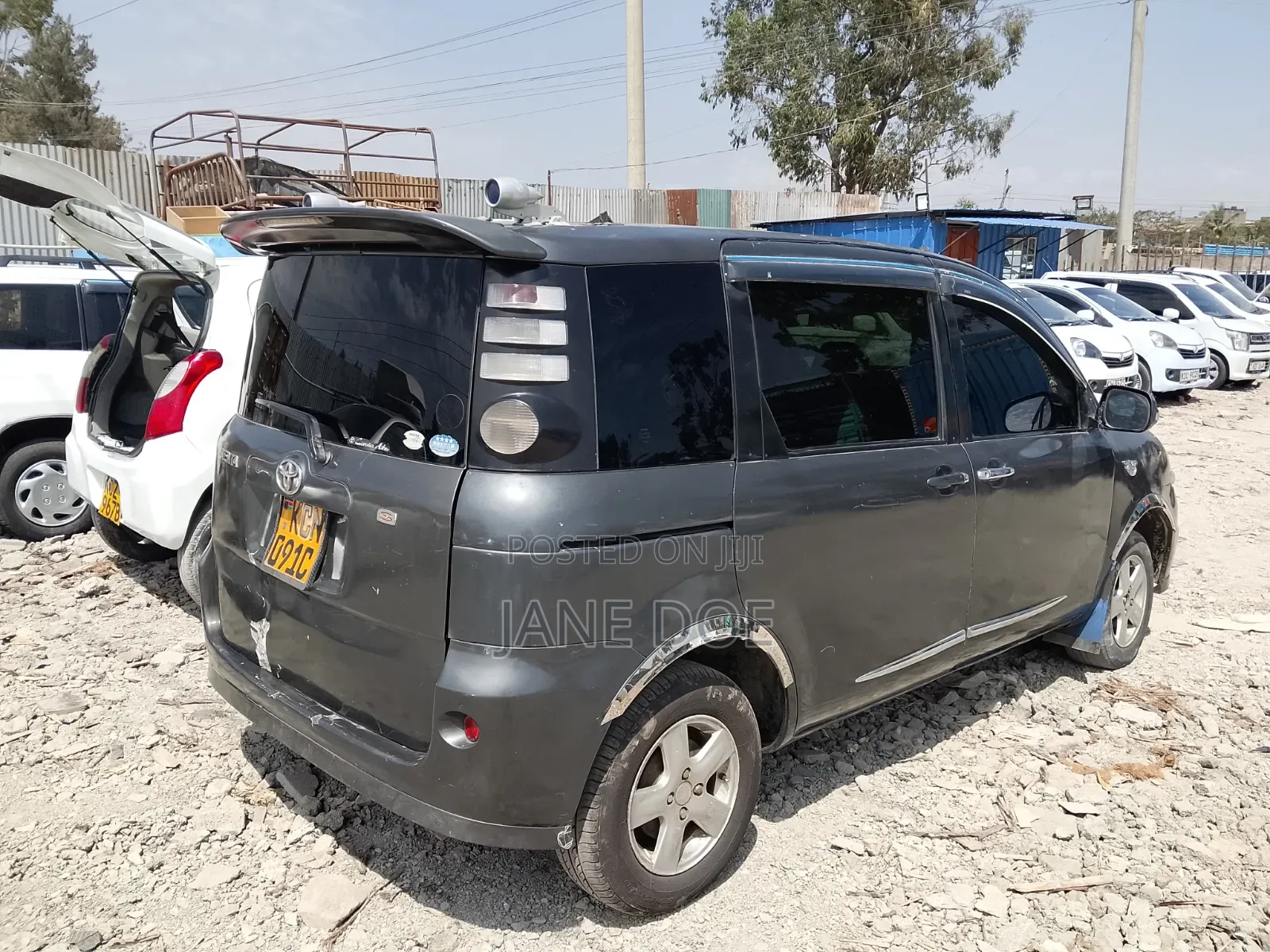 Toyota Sienta 1.5 AWD 2010 Gray