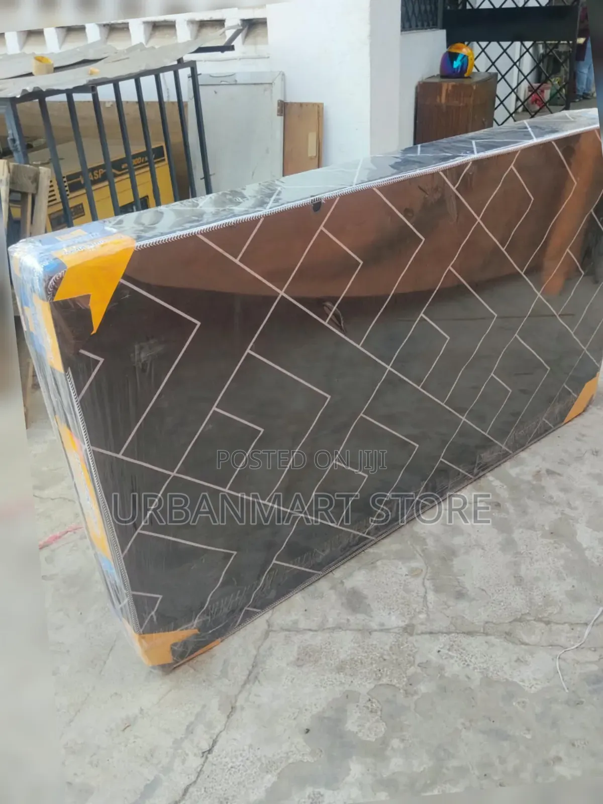 Plain 8-Inch 3 by 6 Mattress, Experience Superfoam Quality