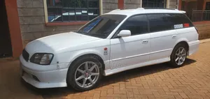 Subaru Legacy Wagon 2000 White