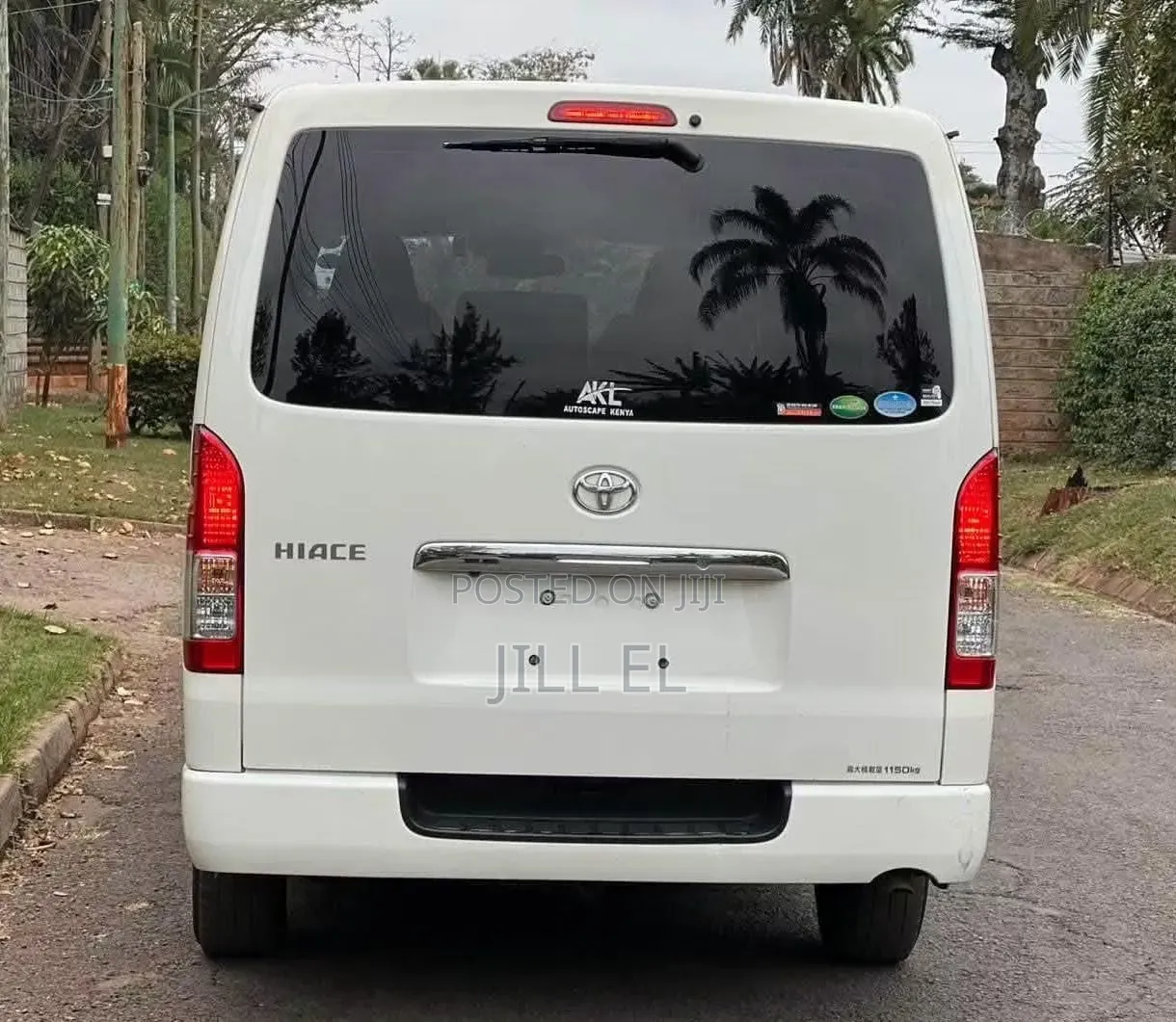 Toyota HiAce 2020 White