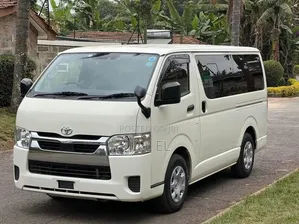 Toyota HiAce 2020 White