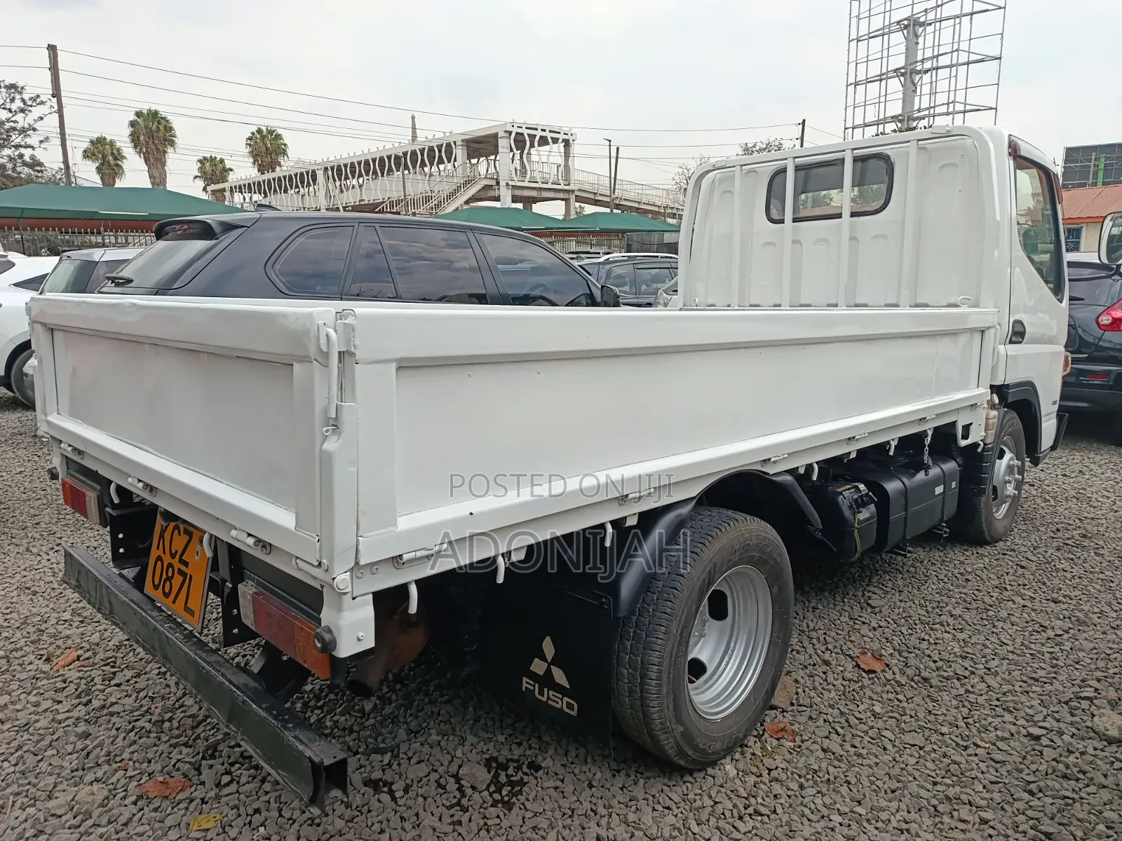 Mitsubishi Canter