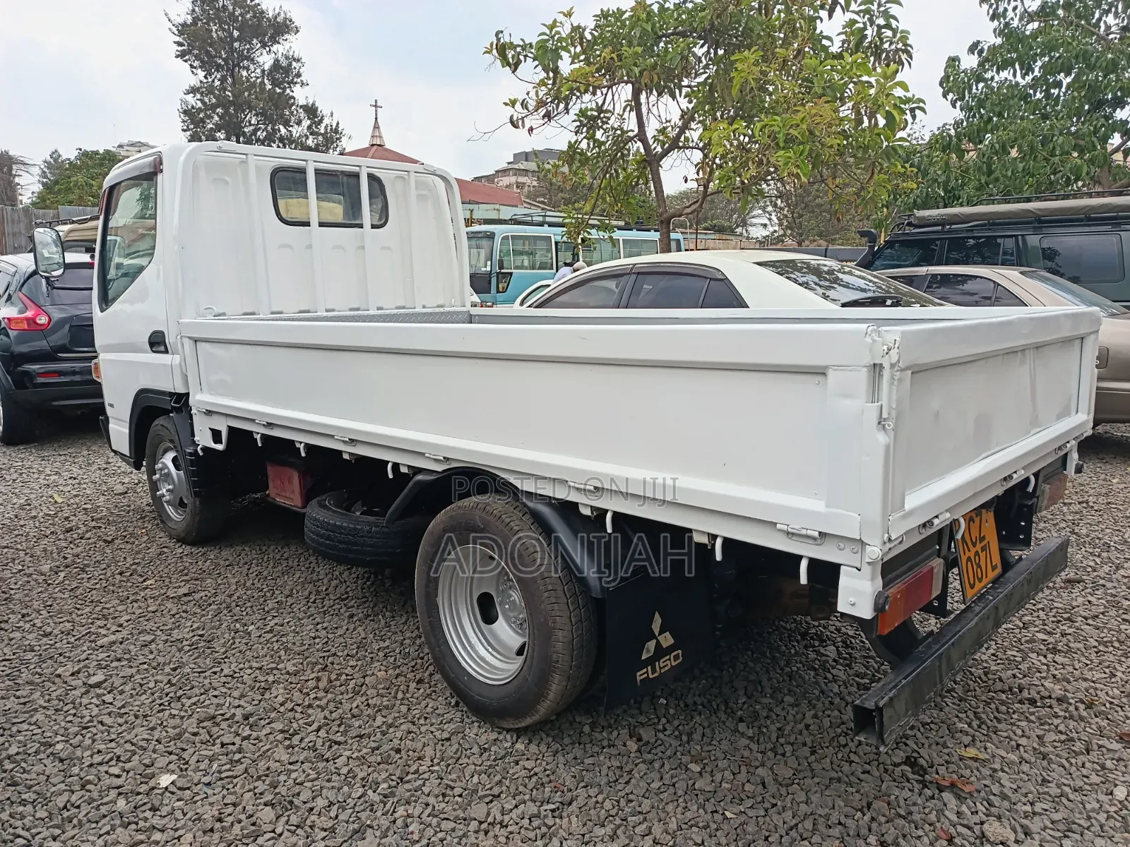 Mitsubishi Canter