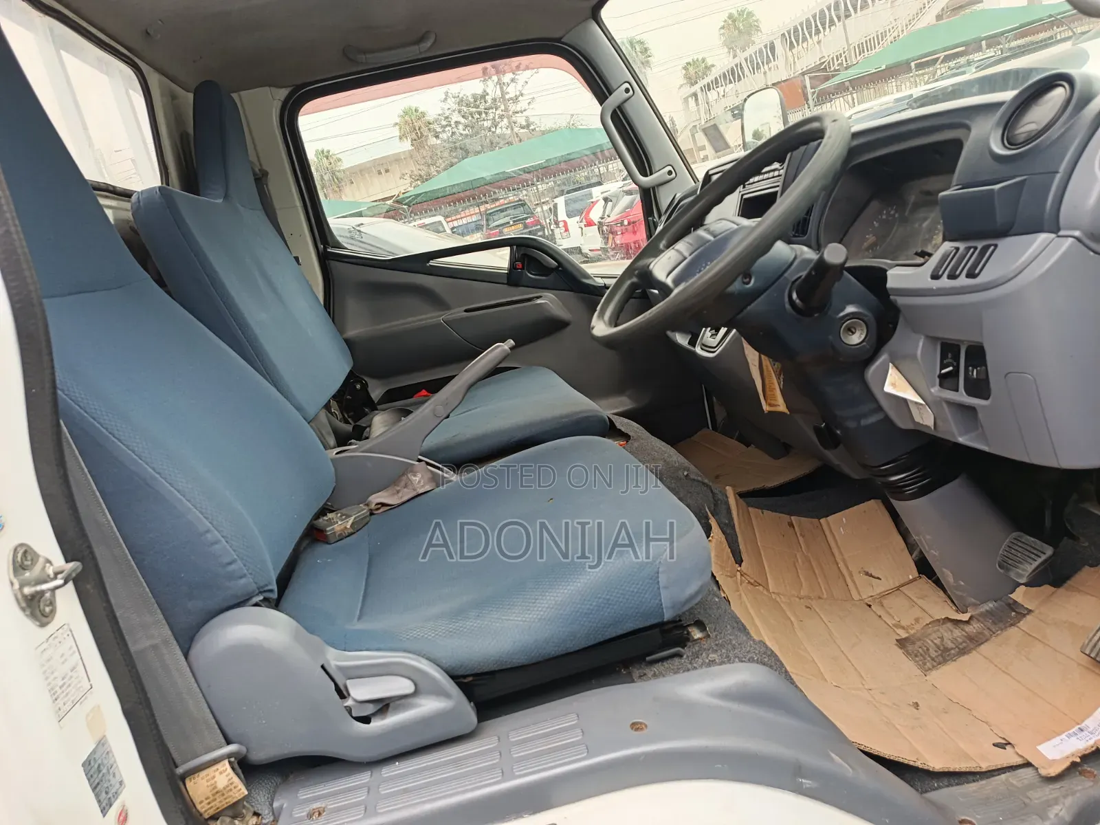 Mitsubishi Canter