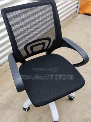Adjustable Secretariat Chair With 360° Swivel Function