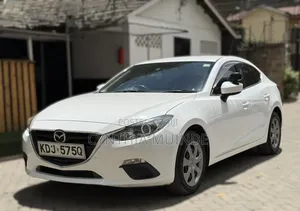 Mazda Axela 2015 White