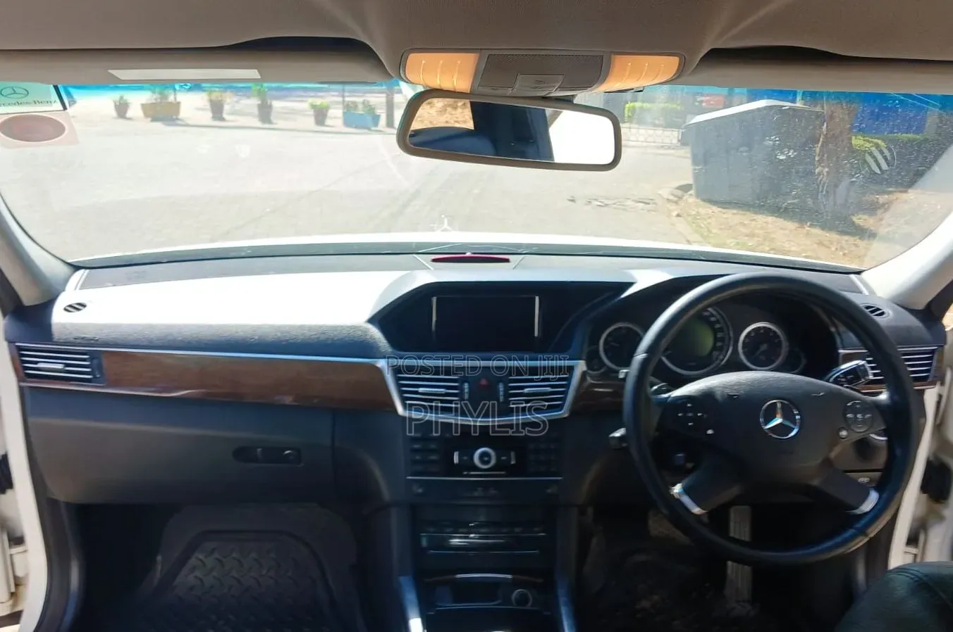 Mercedes-Benz E250 2011 White