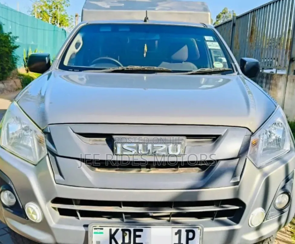 Isuzu D-MAX 2022 Gray