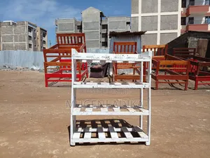 WoodenshoeRack