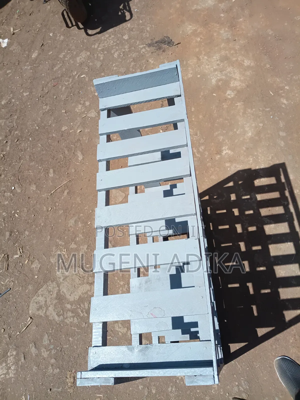 WoodenshoeRack