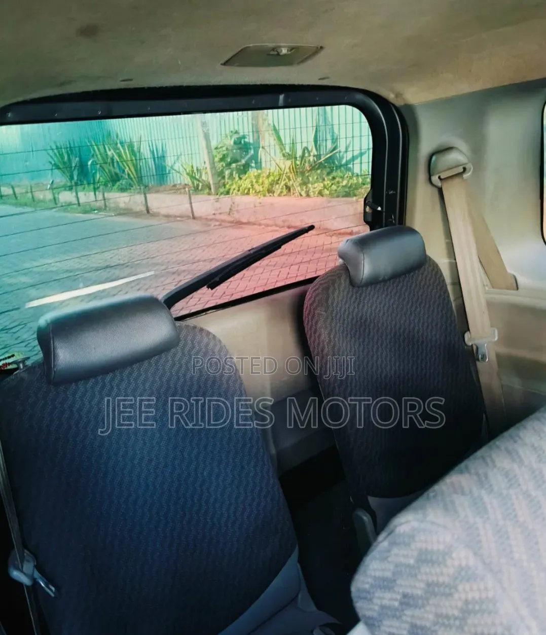 Toyota Sienta 2007 Gray
