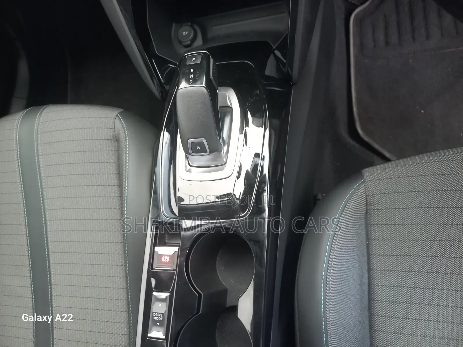 Peugeot 2008 1.2 PureTech (155 Hp) 2021 White