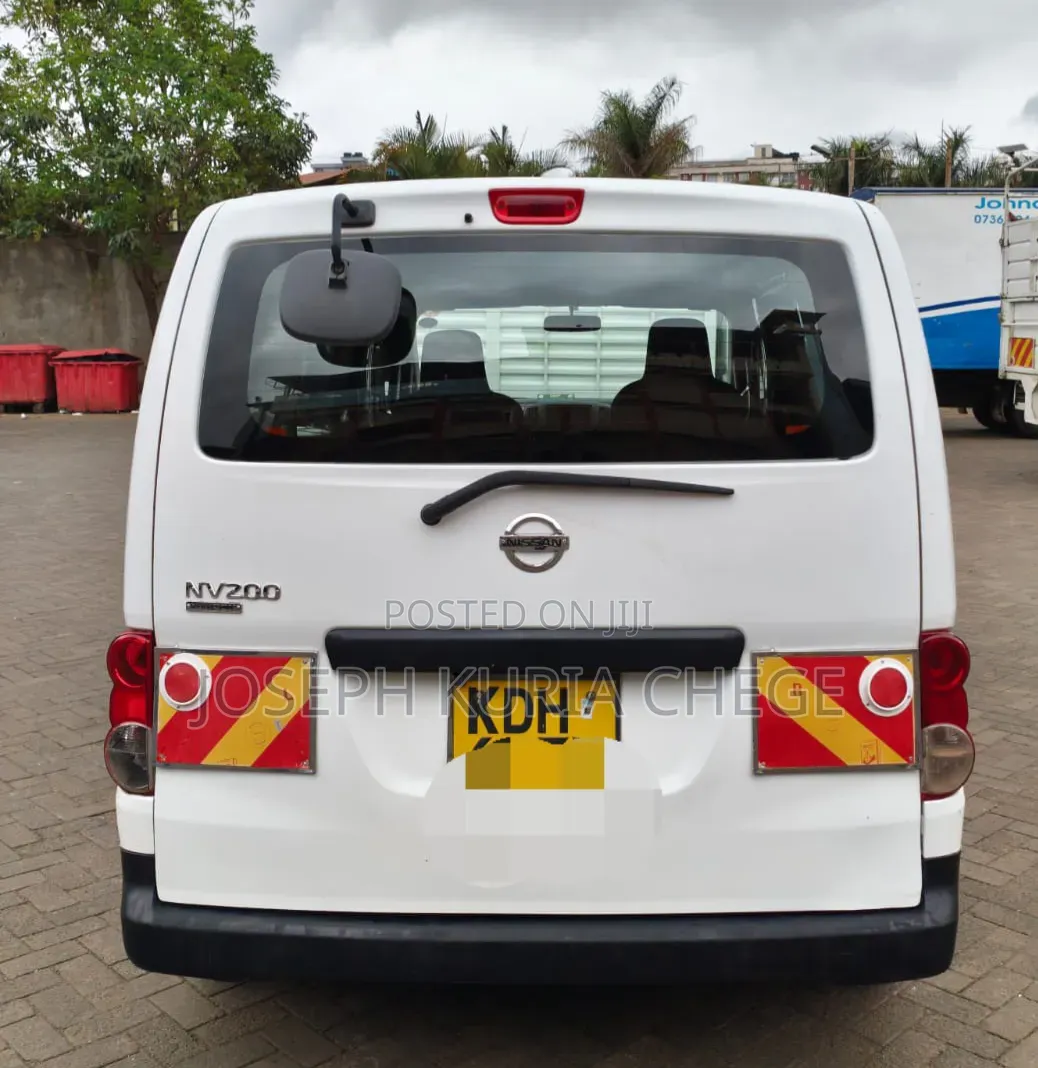Nissan Vanette 2015 White